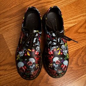 Dr. Marten 1461 Rose and Skull Oxford Floral Lace Up Shoes Women’s US 6